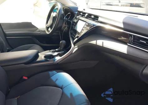 2018 Toyota Camry Le from USA, damaged, VIN 4T1B11HK1JU047139